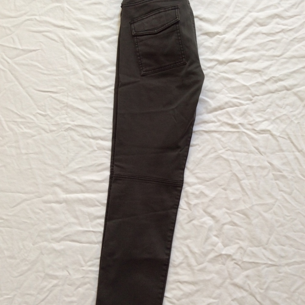 Multi-pocket pant - Picture 5 of 5